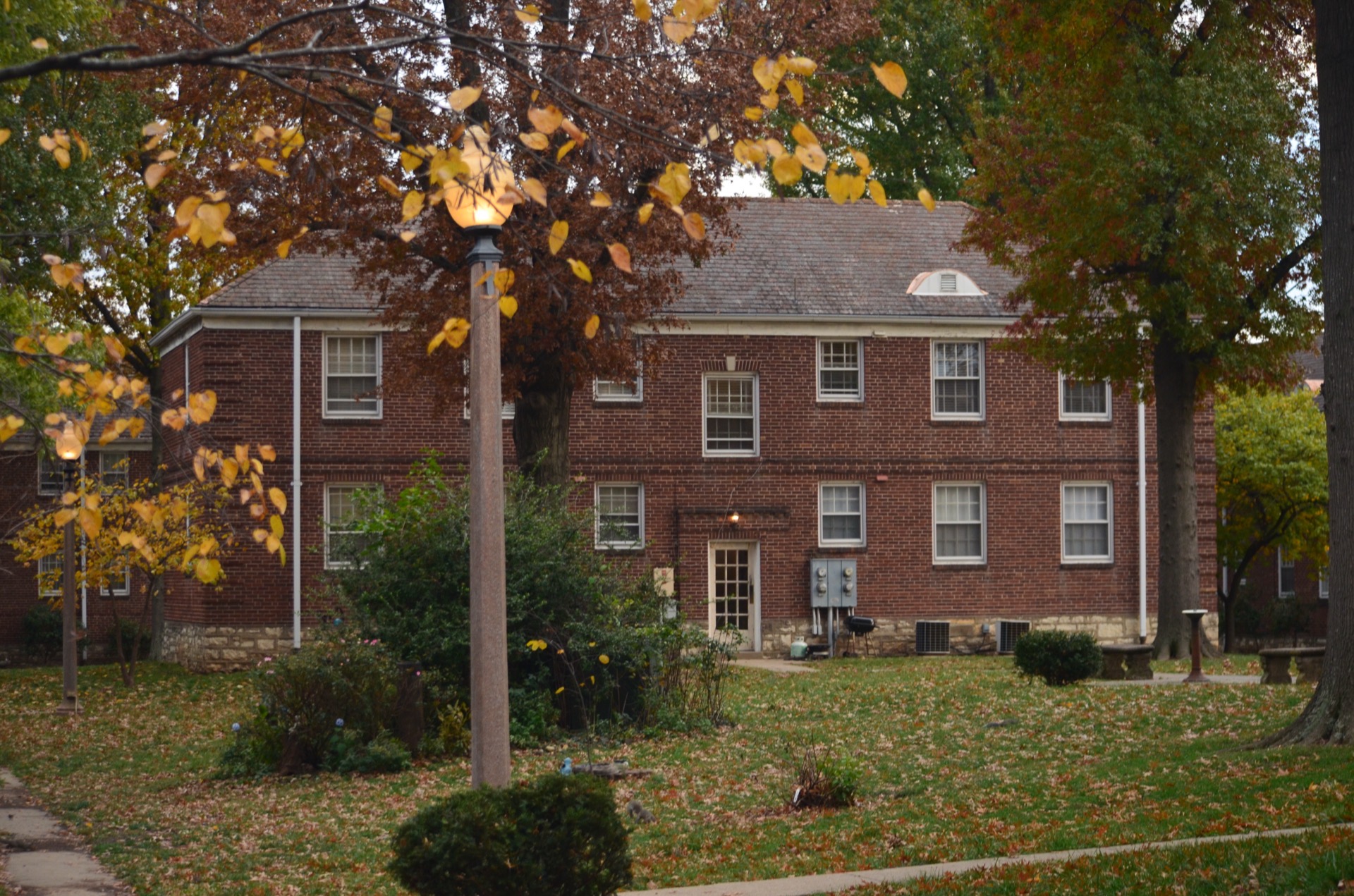 Jefferson Heights Apartments exterior in autumn, Jefferson City, MO